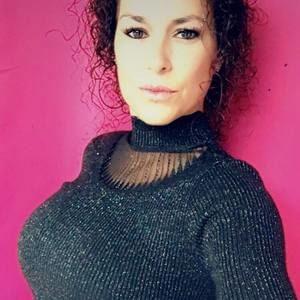 Meet your Posher, Vicky